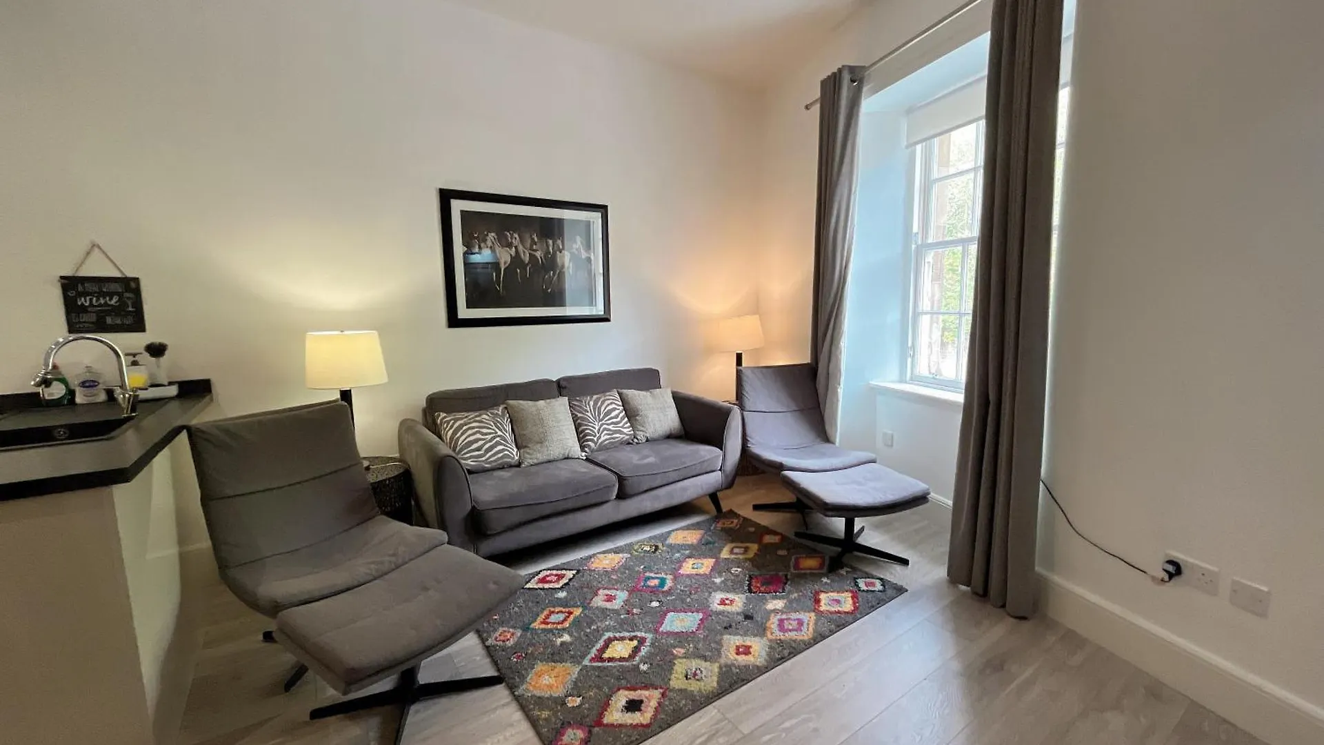 King'S Stable 2 Rooms Edinburgh 0*,  United Kingdom
